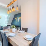 公寓 4 Bedroom & 4 Bathroom House Close To Parc Barbieux *