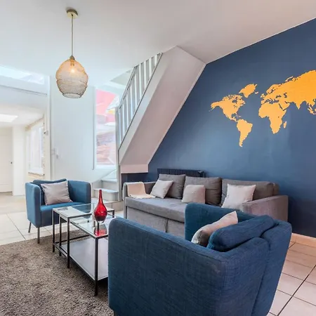 4 Bedroom & 4 Bathroom House Close To Parc Barbieux Appartamento *