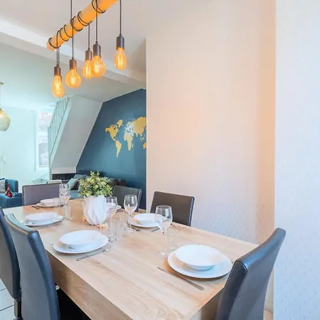 Appartamento 4 Bedroom & 4 Bathroom House Close To Parc Barbieux *