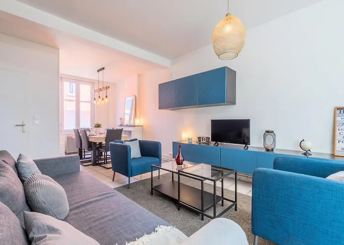 Appartement 4 Bedroom & 4 Bathroom House Close To Parc Barbieux Roubaix