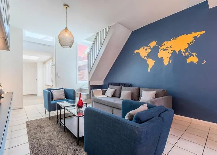 4 Bedroom & 4 Bathroom House Close To Parc Barbieux Appartement *